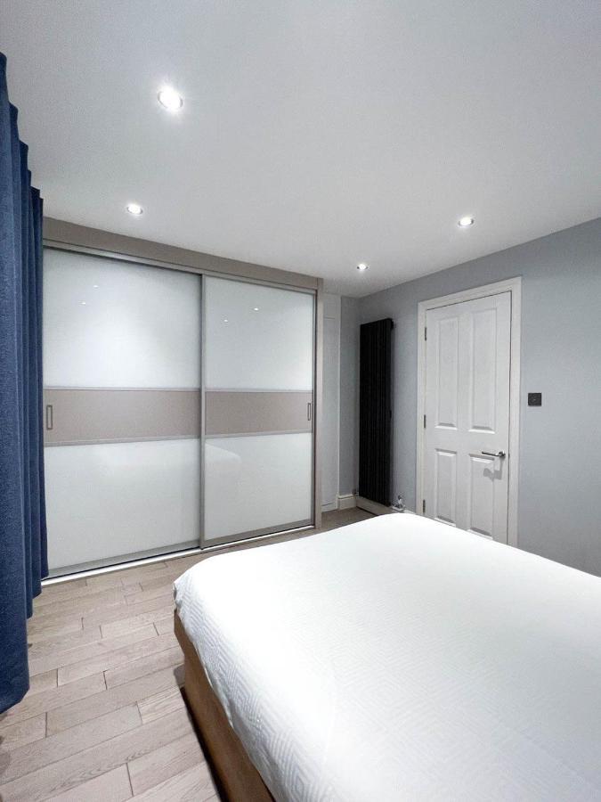 Modern 1 Bedroom Flat Close To Vauxhall Londyn Zewnętrze zdjęcie